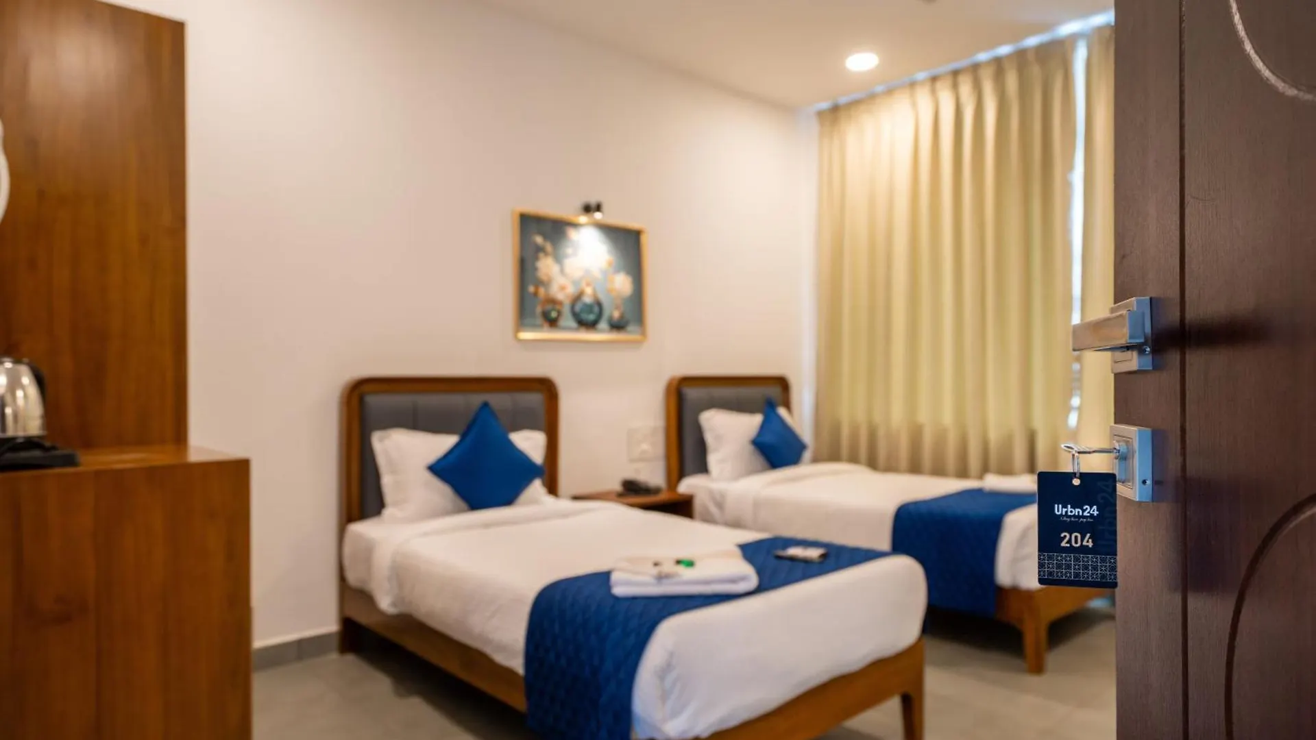 Urbn24 Business Class Hotel Kochi 2*,  India